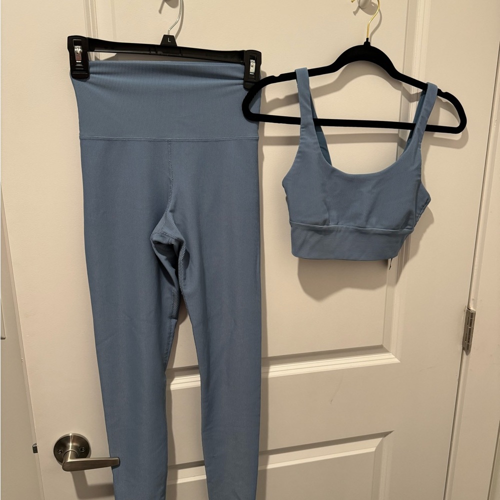 Beach Riot legging set. Slate blue. Size small. Worn once